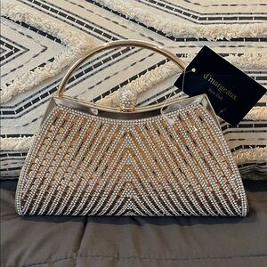 D’Margeaux Silver and Gold Evening Clutch NWT